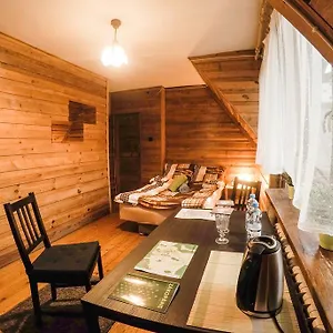 Проживание в семье Base Camp 2, Закопане